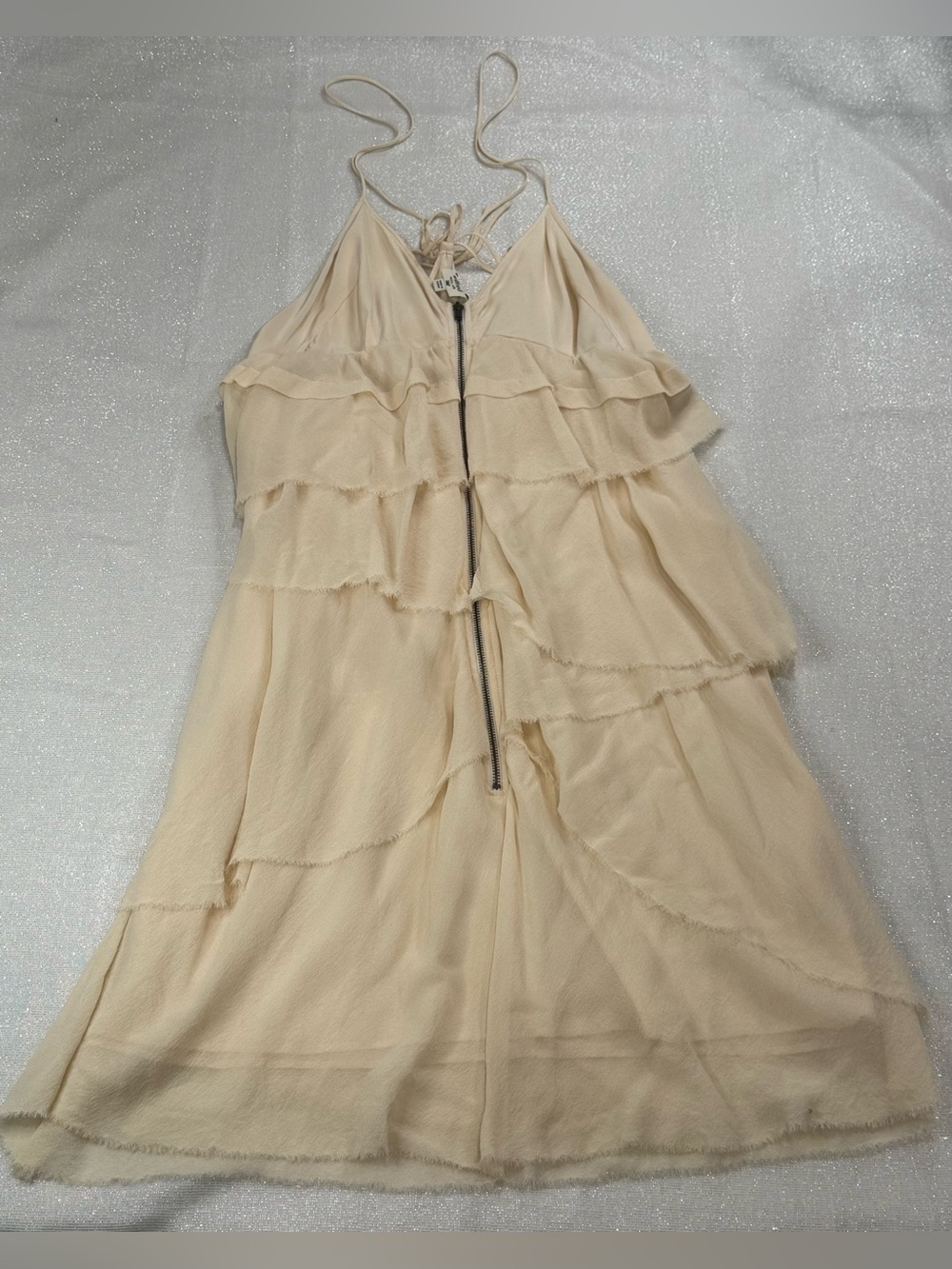 WILFRED Aritzia Cream Tiered 100% Silk Ruffle with Front Zip Mini Dress Size 2